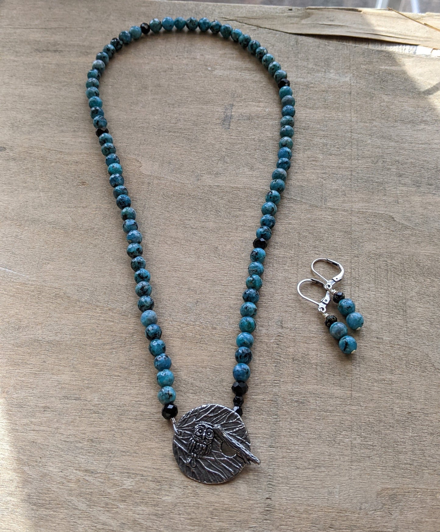 Simple Agate Earrings ~ Blue and Black