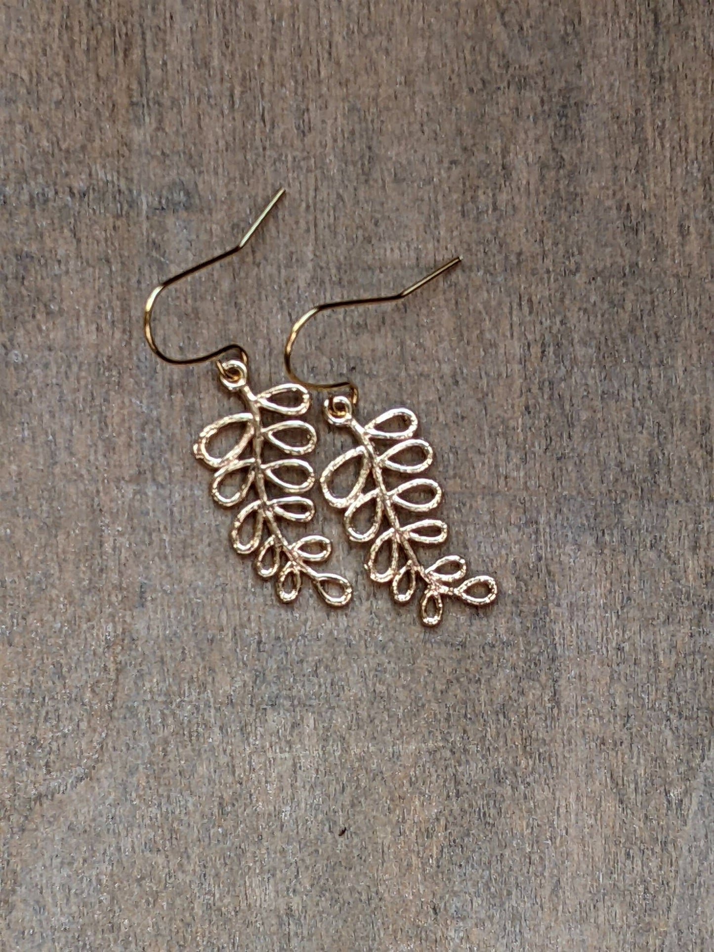 Leaf Earrings Delicate Filigree