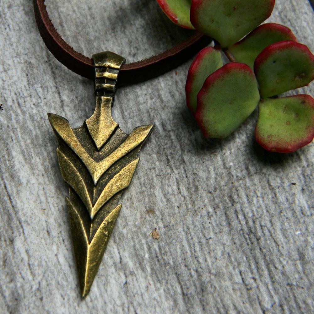 Men's Arrowhead Necklace