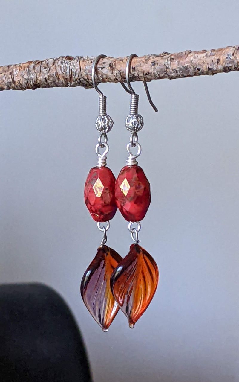 Leaf Earrings Lampworked Glass