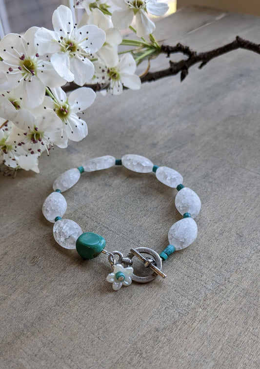 Beaded Bracelet  Turquoise and Glass